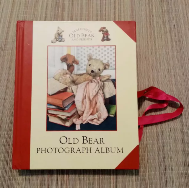 Álbum de fotografías Old Bear and Friends de Jane Hissey 1997