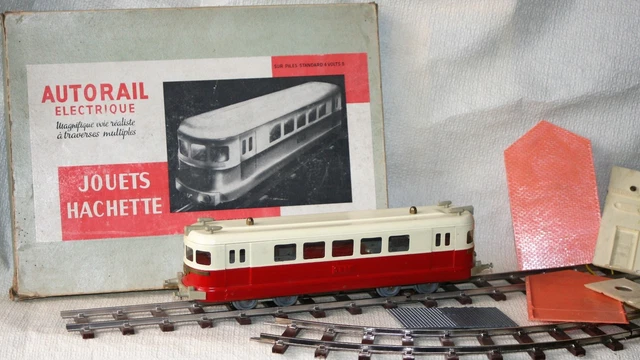 RARE / CARTE POSTALE - TRAIN : AUTORAIL TULLE CORREZE FRANCE GARE VOIE POSTCARD
