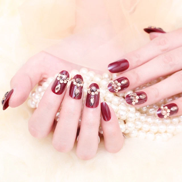 24 Pcs Conseils D'art Des Ongles Faux Rouges Flocons D'ongles