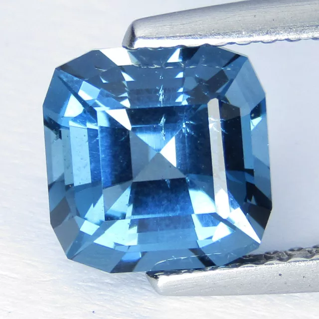 2.89Cts Dazzling Natural London Blue Topaz 7.7mm Precision Cut Loose Gemstone