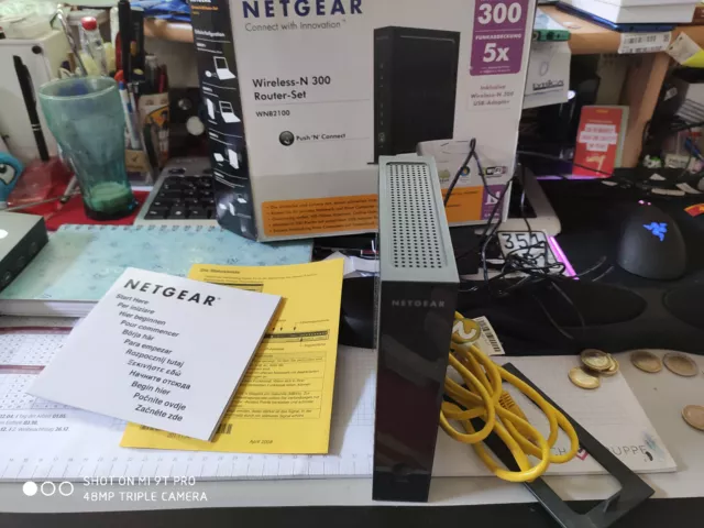 NETGEAR WNR2000 300 Mbps 4-Port 100 Mbps Funk Router Schwarz