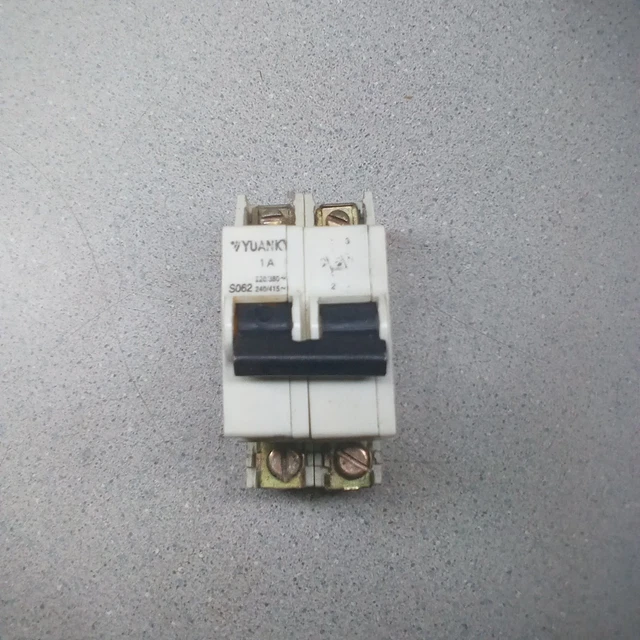 Yuanky S062 Circuit Breaker 1A 2 Pole