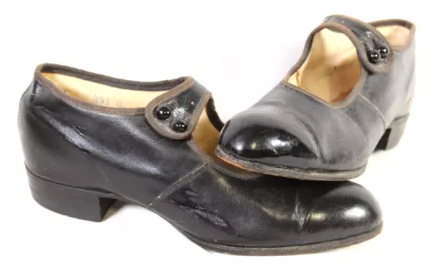 Vintage Walkmore Womens Size 5 or 6 Small Dress Shoes