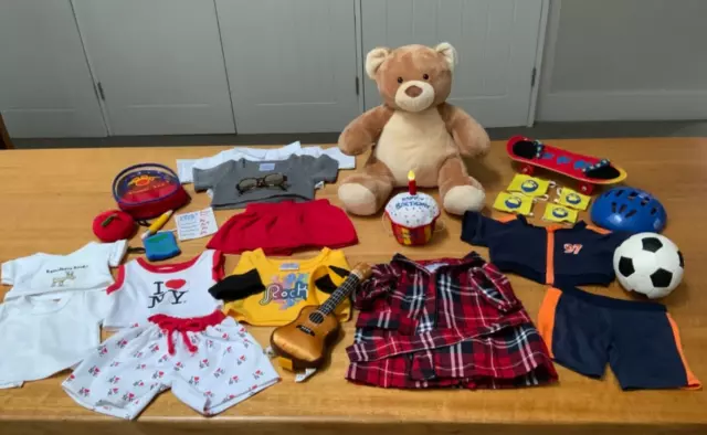 Build-A-Bear bundle - plush teddy bear with 24 items of clothing/accessories