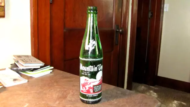 RARE MOUNTAIN DEW Filled Edna and Ann 10 OZ ACL SODA BOTTLE HILLBILLY & JUG