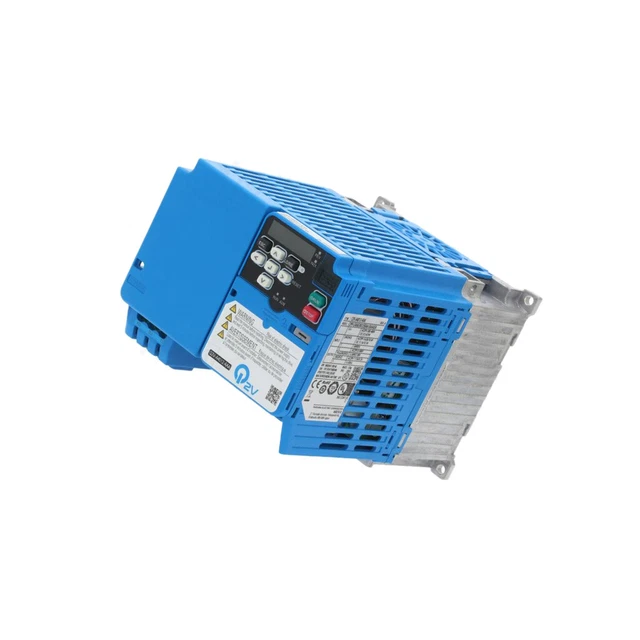 Inverter Q2V-A4012AAA Potenza massima motore: 4/5,5kW 0-590Hz 9,2-11,9A OMRON