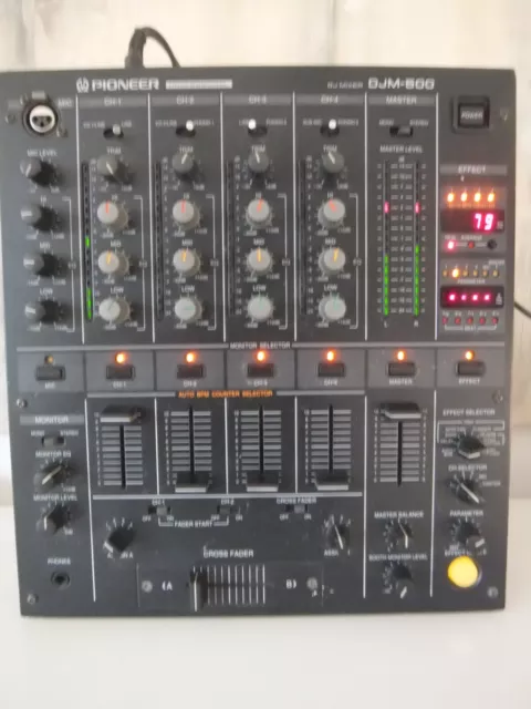 Pioneer DJM-500 Professional 4-channel DJ mixer with Effects and BPM Displays