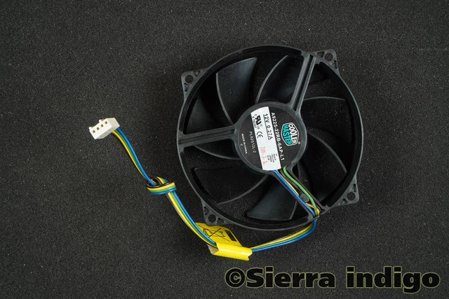 2 x CiT PC Case Fan 12cm 120mm 1200RPM Black 24dBA 42CFM 4-Pin Molex 12v 7-Blade