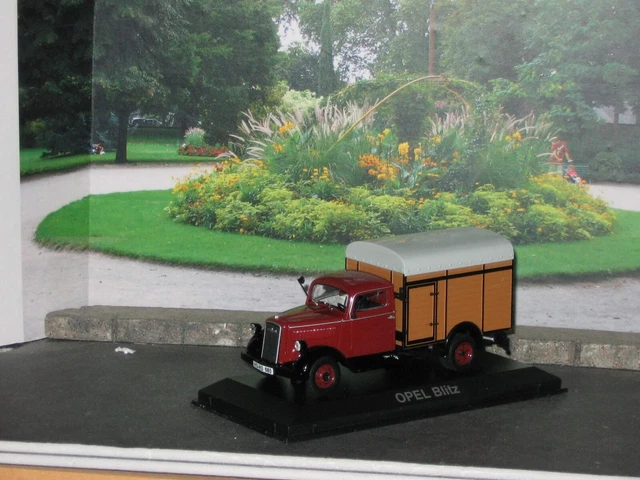 Camion Américain IXO 1/43 International Harvester DCOF 405 - 1959 - Rouge Et Jaune