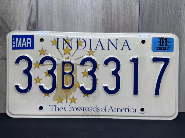 Indiana Trail License Plate Ex 01 - Crossroads Of America -  33B3317