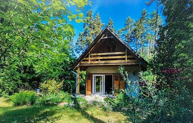 Ferienhaus mit Traum-Grundstück am See in der Uckermark zu verkaufen