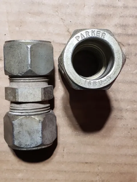 Parker 16 HBU-S 1" Compression Union Fittings (1 Is Missing Ferrules)