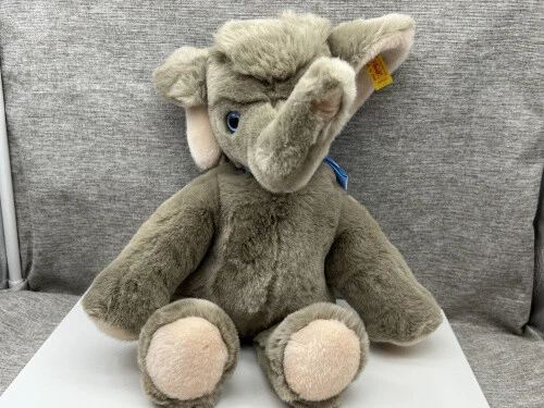 Steiff Elephant 22cm (1 butiker) hitta bästa priset här