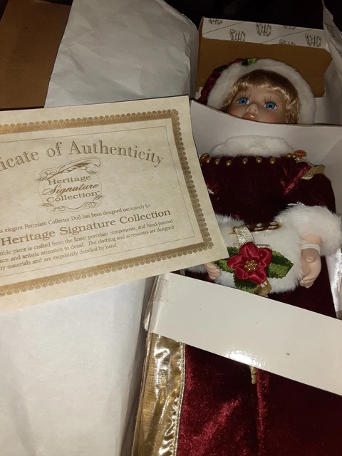 🔥VTG "HERITAGE" Signature Collection 1999 Christmas Caroline Porcelain Doll 18” 10