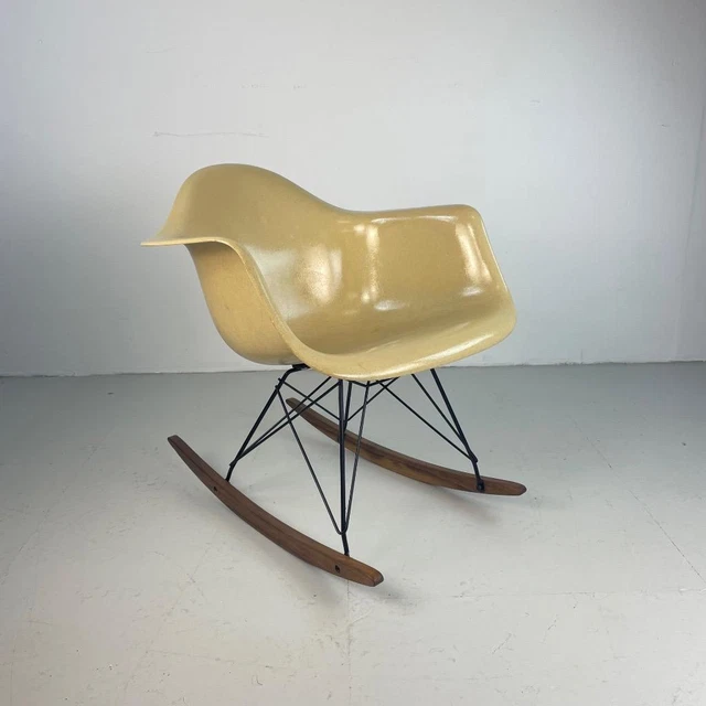 Vintage 1950s Eames Herman Miller RAR Mecedora Silla en Pergamino Blanco #4021