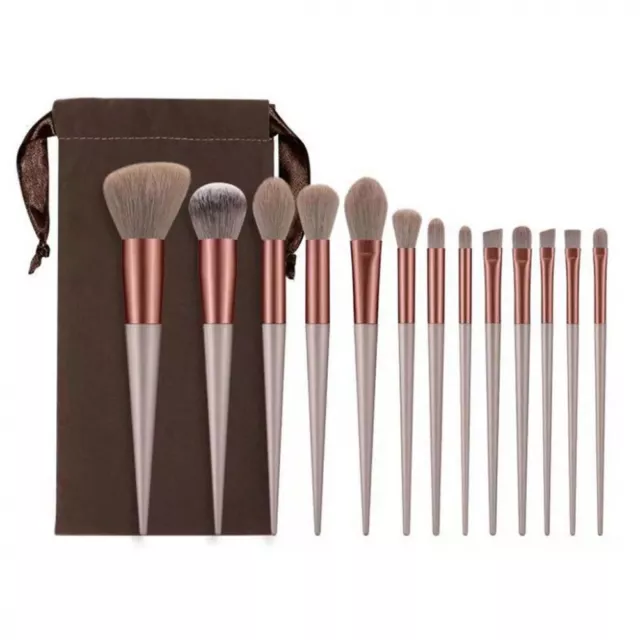 Set De 12 Pinceaux De Maquillage Bronze Avec Pochette