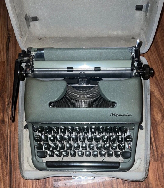 Olympia SM 3 im Koffer Tastatur QWERTZ Schrift Pica Schreibmaschine typewriter