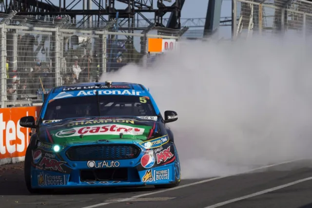 Mark Winterbottom 2015 6x4 or 8x12 photos V8 Supercars FORD Pepsi BURNOUT FPR