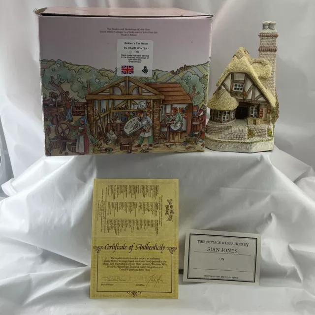 David Winter Cottages Audrey's Tea Room 1991 COA Box