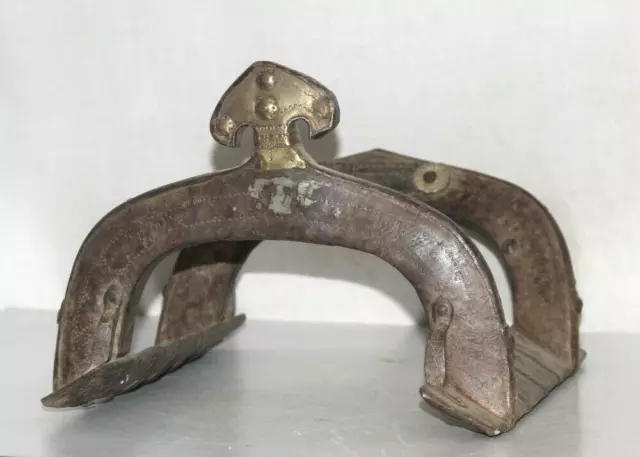 Supporto per sedile per cavallo in legno e ottone del 1870, utilizzabile e...