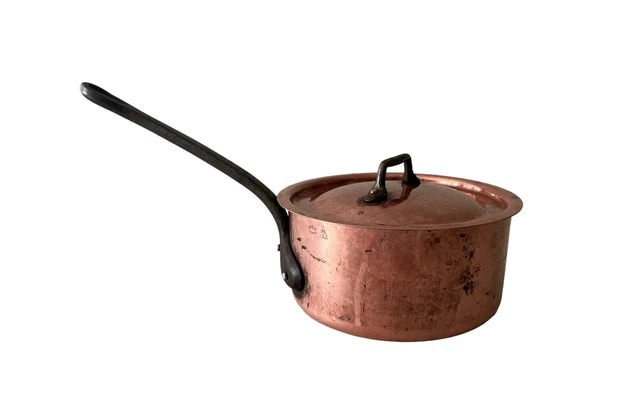 French Harvard Villedieu Copper Sauce Pan 16cm W/ Lid Pre-1970 French Harvard Villedieu Copper Sauce Pan 16cm W/ Lid Pre-1970