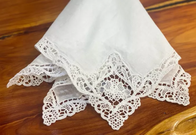 Ann’s Battenburg Lace White Cotton Hankie Doily