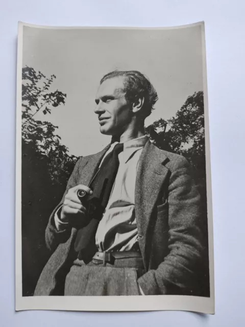 Young Handsome man Portrait, Gentlemen, Stylish, vintage photo c.1930s