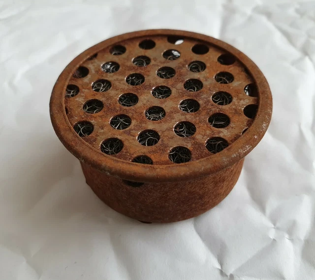 INTERNATIONAL 84 & 85 Series Tractor Crankcase Breather Filter