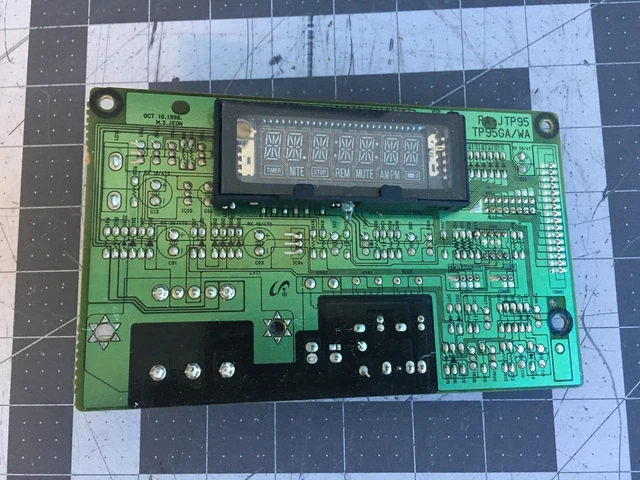 Scheda Di Controllo Per Microonde GE WB27X10931 687181A004A (usata)