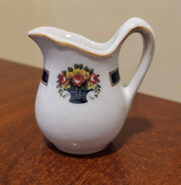 Shenango China  MAYFLOWER HOTEL Washington DC  Pattern  SMALL CREAMER   1930's?