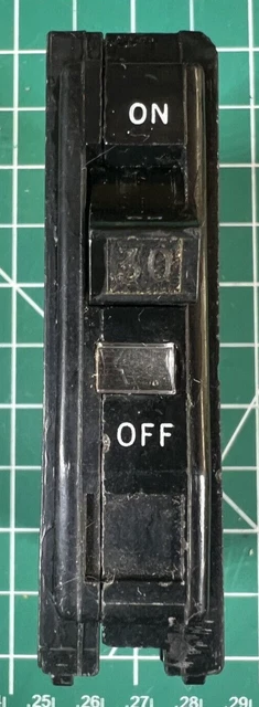 Square D QO130 Circuit Breaker Type QO  1 Pole 30 Amp 120/240V