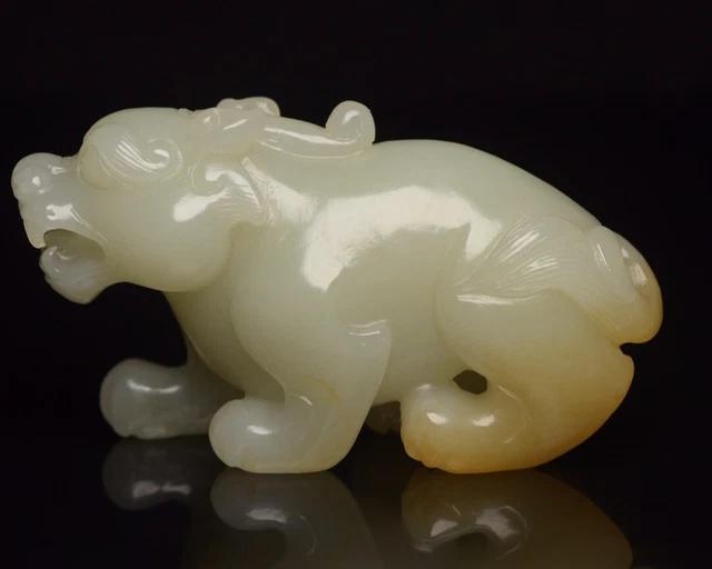 Chinese Exquisite Handmade Brave Troops Carving Hetian Jade Statue