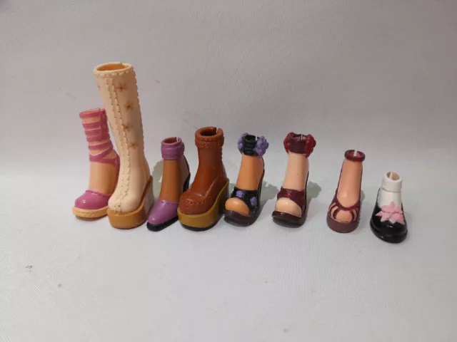 Vintage Barbie Doll -  Selection Of Odd Shoes For Spares Outfit DEL195