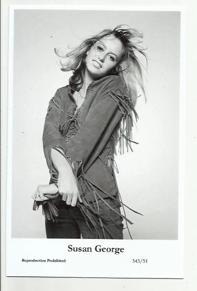 (Bx33) Susan George Swiftsure Photo Postcard (343/51) Filmstar Pin Up Glamor