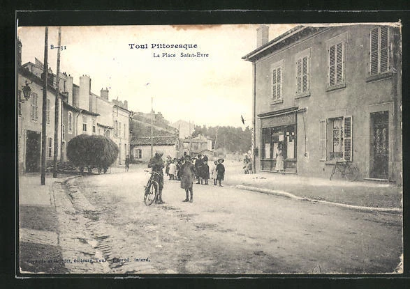 CPA Toul, La Place Saint-Evre 1915