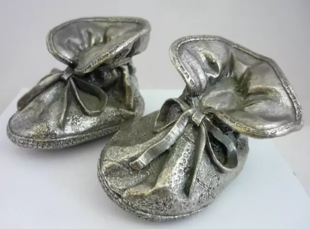 Stunning Rare Pair Of Sterling Silver Baby's Shoes By Country Artists