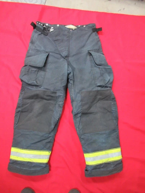2013 GLOBE GX-7 36 x 30 Firefighter Turnout Bunker Pants FIRE RESCUE GEAR BLACK