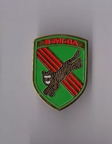 Pin's armée / Troupe d'élites américaine - forces spéciales au Vietnam B-MI-GA