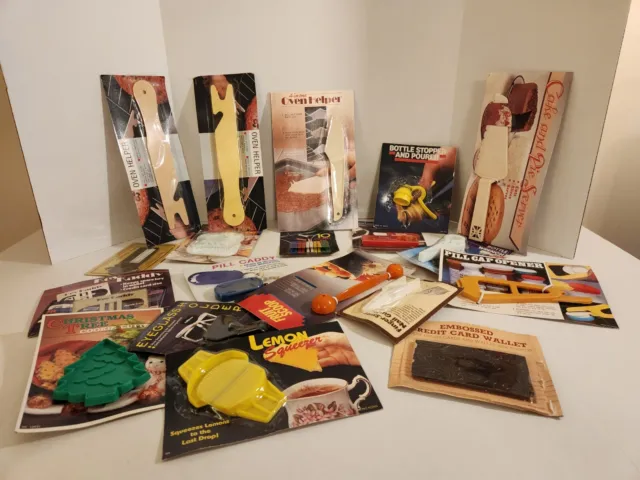 Vintage 19 Pieces Of Various Kitchen Gadget And Misc Items New In Packages