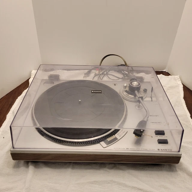 VINTAGE RARE WOOD Grain SANYO TP 1010 TURNTABLE RECORD PLAYER Belt