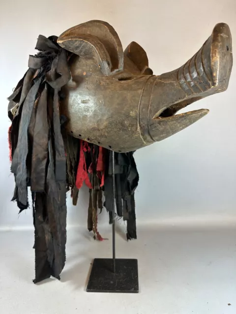 231177 - Old Tribal Used African Ngulu dance mask from the Chokwe - Angola.