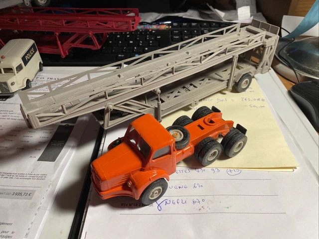 BERLIET Tracteur TBO 15 Vert Avec Remorque Porte-voiture – Norev (occasion)