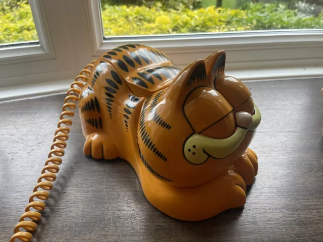 Vintage 1980’s TYCO Tele Concept Garfield Phone With Open/Closing Eyes Working