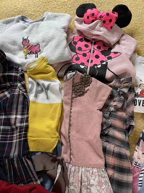 Girls clothes bundle 4-5yrs 4