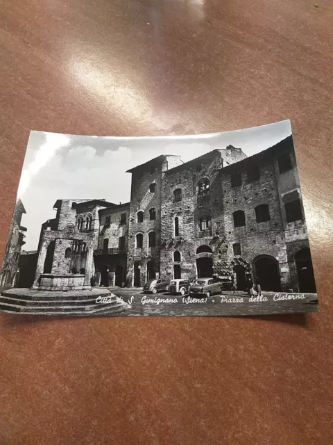 Cartolina San Gimignano Siena Piazza Della Cisterna Non Vg Autovetture
