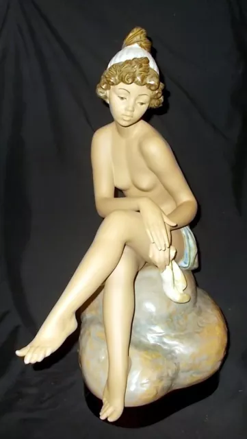 Very Large Lladro DAYDREAMER #2182 Nude Figure with Stand - Made in Spain