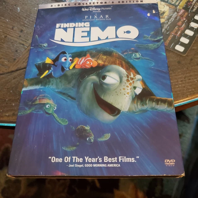 Walt disneys Finding Nemo 2 disc Dvd set free ship u.s.