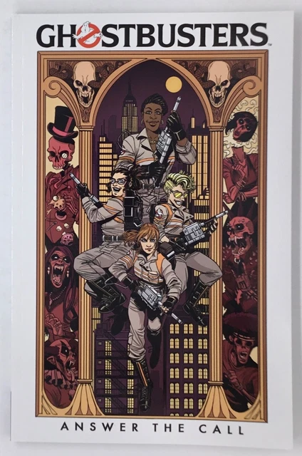 GHOSTBUSTERS Answer The Call TPB Book Novel Proton Packs Ghosts NEW CONDITION