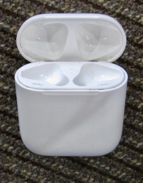 Genuine Apple AirPods Charging Case A1602 Good Condition 1st or 2nd Generation