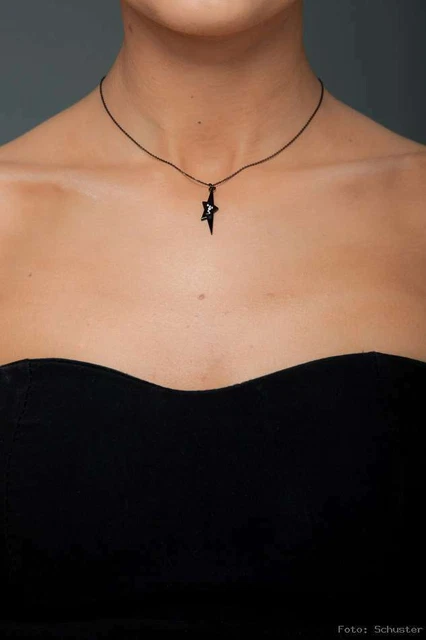 Boucles D'oreilles Pendantes étoile THIERRY MUGLER - Plaquées Or Avec Zirconium, Neuves Avec étiquettes